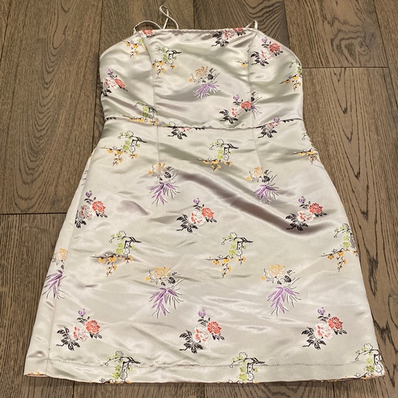 Size Medium Dao Chloe Dao Silver Flower Dress - Picture 1 of 5